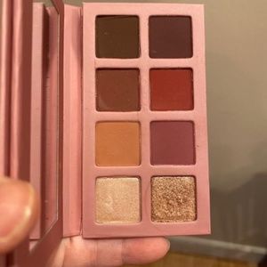 Lawless Baby Eyeshadow Palette